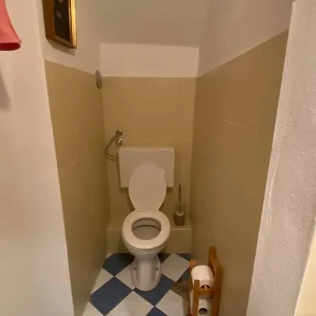 'round The Corner Апартаменты *