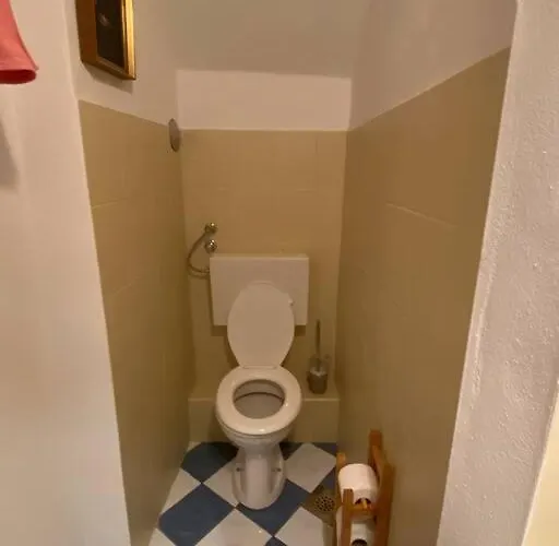 'round The Corner 아파트 *